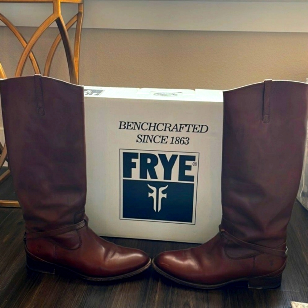 Frye Lindsay Plate boot